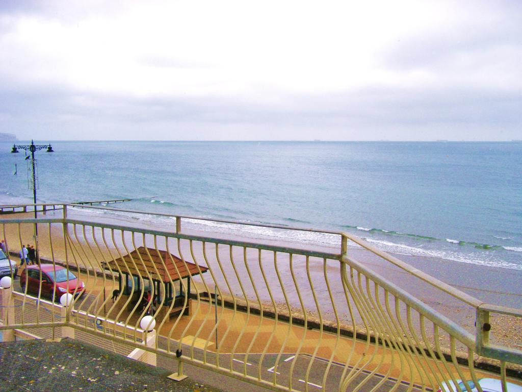 Shoreside Inn แชงคลิน ภายนอก รูปภาพ